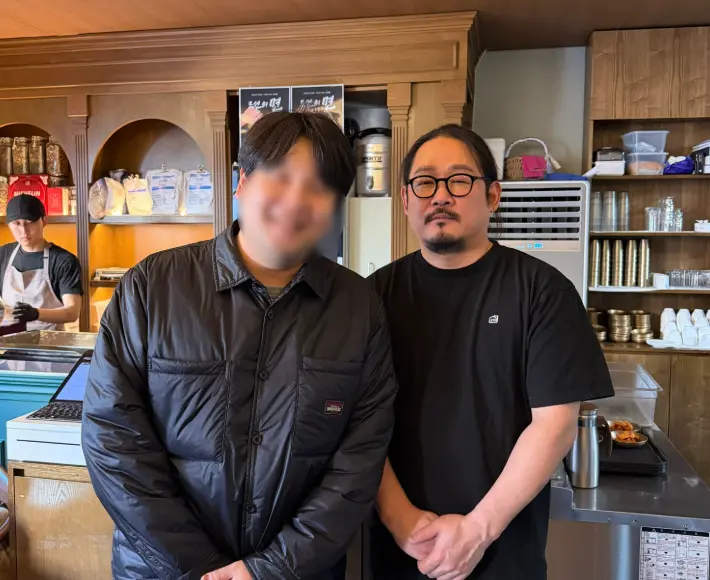 Photo with the chef at Myeon Seoul restaurant