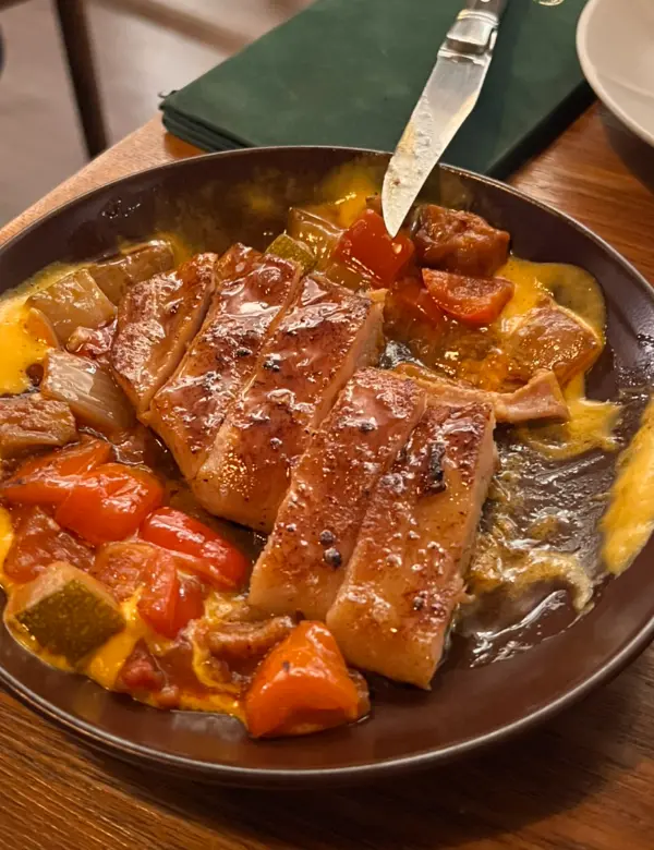Sliced sous vide pork jowl at Osteria Orzo in Seoul